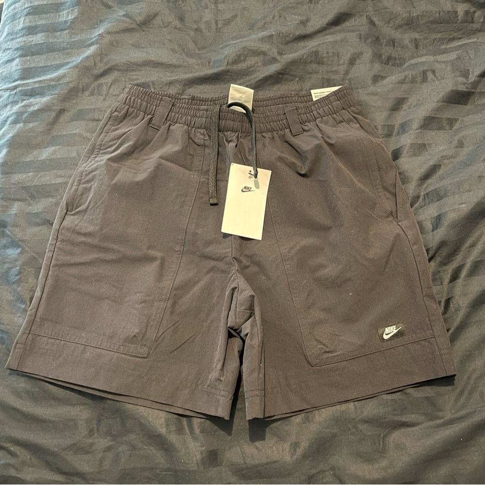 Nike shorts size Small